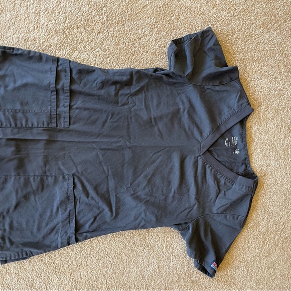 2 sets scrubs (blue & grey set).  Sold together - Picture 4 of 6